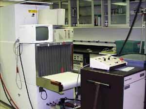 /ARSUserFiles/20300510/images/Imaging, Detection, and Sorting Lab Equipment Photos/web_F-scan.jpg